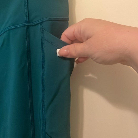 Lululemon leggings - Picture 3 of 4